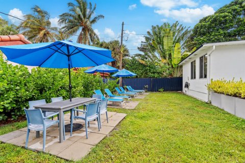 House in Fort Lauderdale, Florida 5 bedrooms, 164.62 sq.m. № 2153810 - photo 18