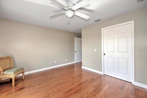 Villa ou maison à vendre à North Fort Myers, Floride: 6 chambres, 370.96 m2 № 2417033 - photo 29
