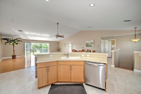 Villa ou maison à vendre à North Fort Myers, Floride: 6 chambres, 370.96 m2 № 2417033 - photo 22