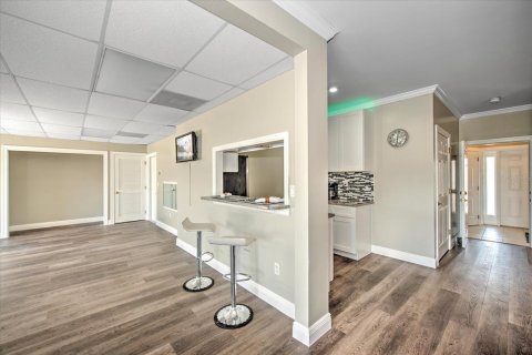 Villa ou maison à vendre à North Fort Myers, Floride: 6 chambres, 370.96 m2 № 2417033 - photo 7