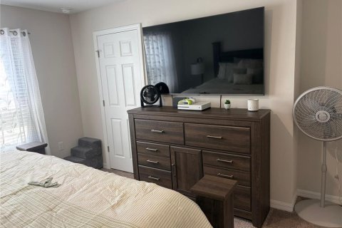 Townhouse in Haines City, Florida 3 bedrooms, 143.26 sq.m. № 2213583 - photo 19
