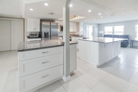 Villa ou maison à vendre à New Port Richey, Floride: 3 chambres, 151.34 m2 № 1544167 - photo 9