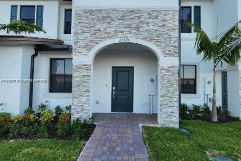 Touwnhouse à louer à Homestead, Floride: 3 chambres № 1834498 - photo 1
