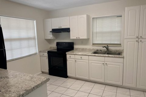 Villa ou maison à vendre à Saint Petersburg, Floride: 2 chambres, 57.97 m2 № 1808704 - photo 8