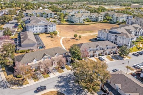 Adosado en venta en Kissimmee, Florida, 3 dormitorios, 133.78 m2 № 2206369 - foto 27