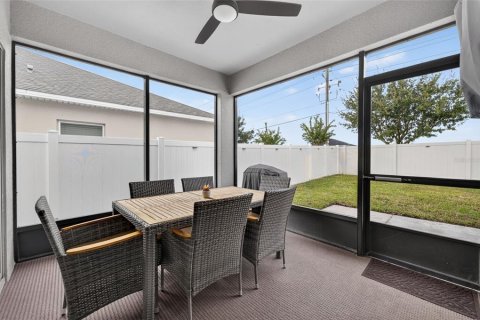 Villa ou maison à vendre à Davenport, Floride: 3 chambres, 182.83 m2 № 2403307 - photo 16