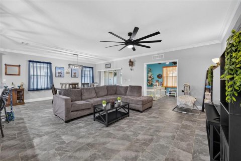 Villa ou maison à vendre à Davenport, Floride: 3 chambres, 182.83 m2 № 2403307 - photo 4