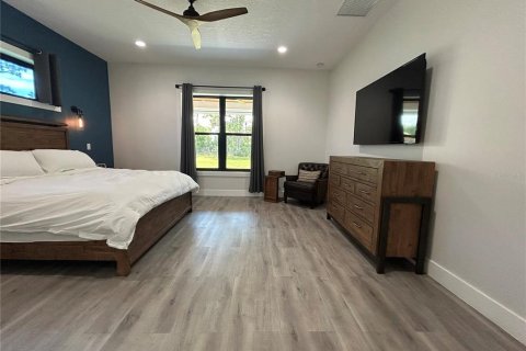 Casa en venta en Orlando, Florida, 4 dormitorios, 302.3 m2 № 2314161 - foto 15