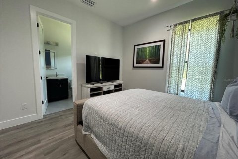 Casa en venta en Orlando, Florida, 4 dormitorios, 302.3 m2 № 2314161 - foto 27
