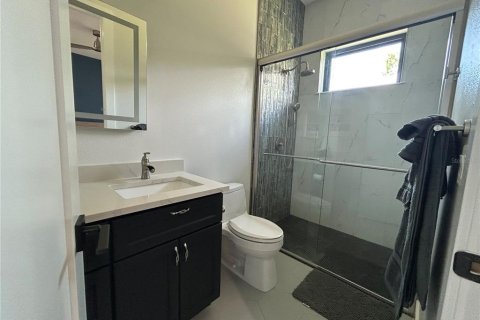 Casa en venta en Orlando, Florida, 4 dormitorios, 302.3 m2 № 2314161 - foto 28