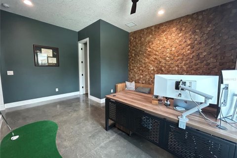 Casa en venta en Orlando, Florida, 4 dormitorios, 302.3 m2 № 2314161 - foto 11