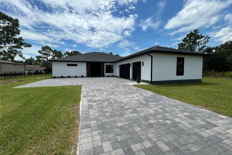 House in Orlando, Florida 4 bedrooms, 302.3 sq.m. № 2314161