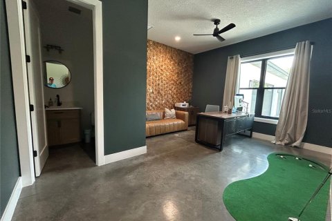 Casa en venta en Orlando, Florida, 4 dormitorios, 302.3 m2 № 2314161 - foto 13