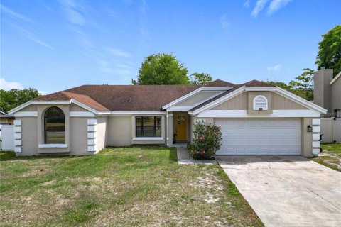 Casa en venta en Orlando, Florida, 3 dormitorios, 159.33 m2 № 1740673 - foto 1