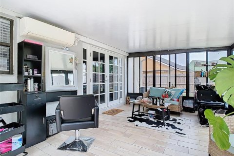 Casa en venta en Orlando, Florida, 3 dormitorios, 159.33 m2 № 1740673 - foto 26