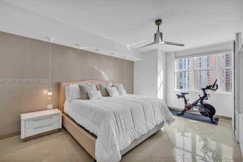 Copropriété à louer à Aventura, Floride: 3 chambres, 153.29 m2 № 1999165 - photo 17