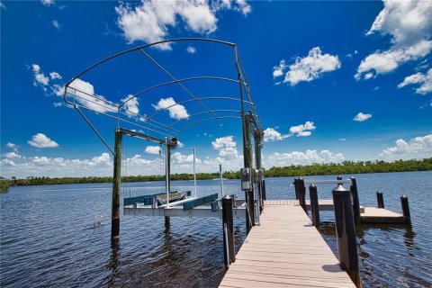 Casa en venta en Placida, Florida, 4 dormitorios, 494.05 m2 № 1278225 - foto 9