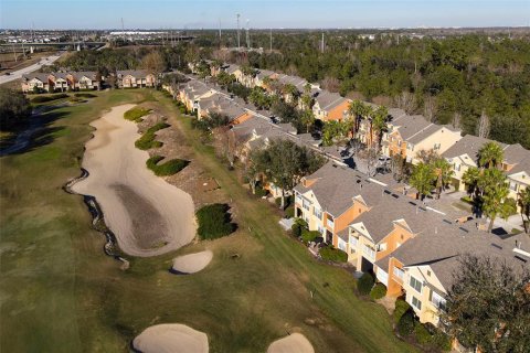 Townhouse in Four Corners, Florida 3 bedrooms, 156.63 sq.m. № 1724033 - photo 3