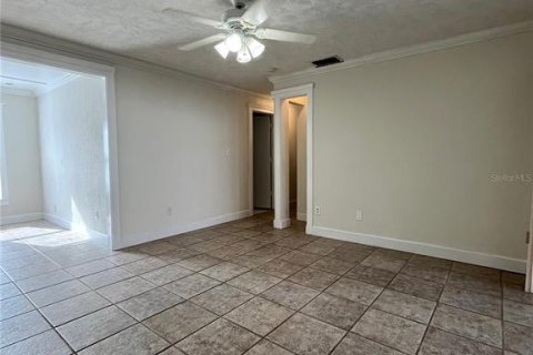 Villa ou maison à vendre à Orlando, Floride: 4 chambres, 189.8 m2 № 2321018 - photo 11