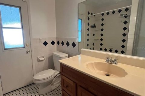 Villa ou maison à vendre à Orlando, Floride: 4 chambres, 189.8 m2 № 2321018 - photo 26