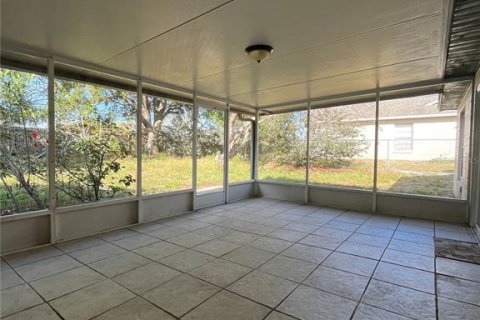 Villa ou maison à vendre à Orlando, Floride: 4 chambres, 189.8 m2 № 2321018 - photo 28
