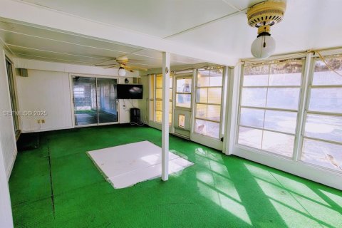 Casa en venta en LaBelle, Florida, 2 dormitorios, 146.51 m2 № 1987372 - foto 14