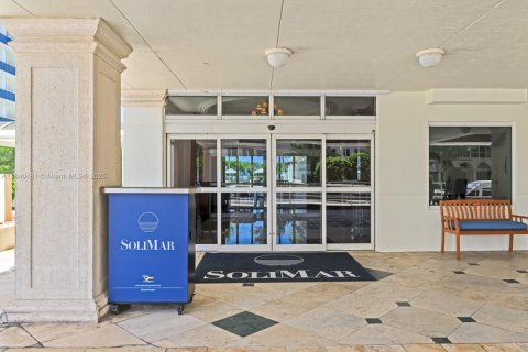 Condo in Bal Harbour, Florida, 3 bedrooms  № 1840801 - photo 8
