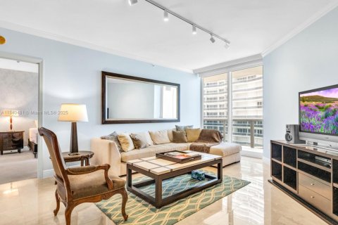 Condo in Bal Harbour, Florida, 3 bedrooms  № 1840801 - photo 14