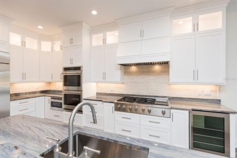Casa en venta en Palm Coast, Florida, 4 dormitorios, 418.8 m2 № 623872 - foto 13