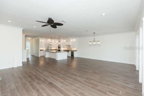 Casa en venta en Palm Coast, Florida, 4 dormitorios, 418.8 m2 № 623872 - foto 21