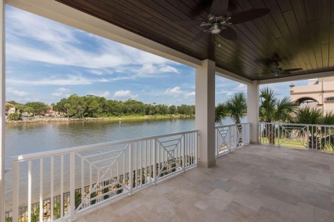 Casa en venta en Palm Coast, Florida, 4 dormitorios, 418.8 m2 № 623872 - foto 24