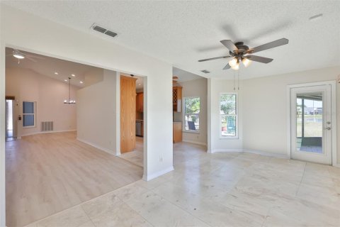 Villa ou maison à vendre à Sun City Center, Floride: 3 chambres, 166.95 m2 № 2149352 - photo 6