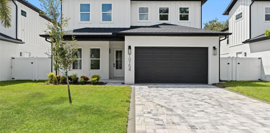 Villa ou maison à Seminole, Floride 4 chambres, 245.08 m2 № 2406958