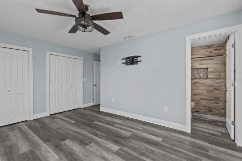 House in Hudson, Florida 2 bedrooms, 114.64 sq.m. № 1827191 - photo 24