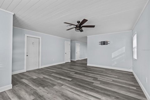 House in Hudson, Florida 2 bedrooms, 114.64 sq.m. № 1827191 - photo 7