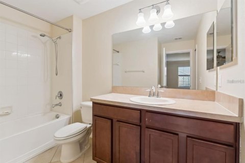 Touwnhouse à louer à Lakeland, Floride: 2 chambres, 127.93 m2 № 2430885 - photo 11
