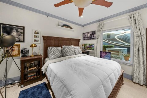 House in Cooper City, Florida 4 bedrooms, 330.73 sq.m. № 1965634 - photo 25