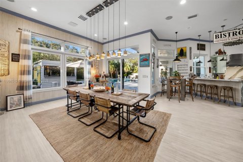 House in Cooper City, Florida 4 bedrooms, 330.73 sq.m. № 1965634 - photo 7