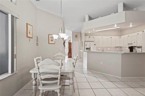 House in Hudson, Florida 4 bedrooms, 264.49 sq.m. № 1825330 - photo 15