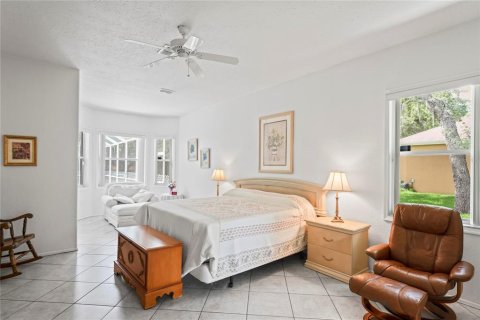House in Hudson, Florida 4 bedrooms, 264.49 sq.m. № 1825330 - photo 23