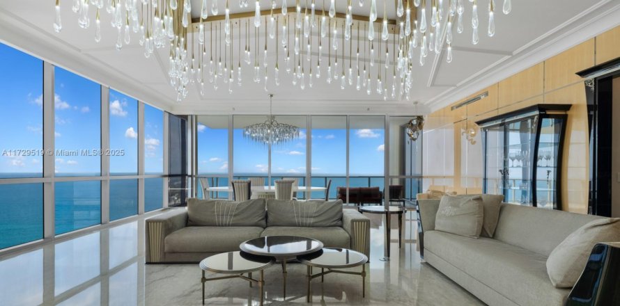 Кондоминиум с 4 спальнями в Санни-Айлс-Бич, Флорида № 2014025