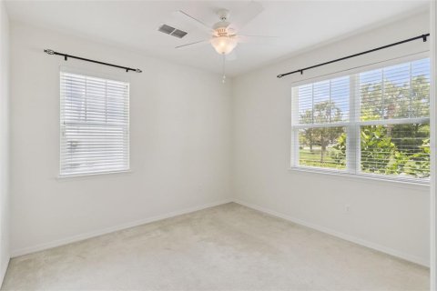 Villa ou maison à louer à Winter Garden, Floride: 5 chambres, 320.33 m2 № 2395737 - photo 17