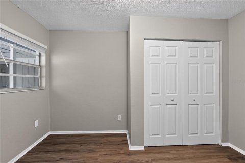 House in Mount Plymouth, Florida 3 bedrooms, 126.44 sq.m. № 2333853 - photo 17