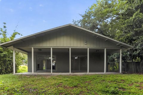 House in Mount Plymouth, Florida 3 bedrooms, 126.44 sq.m. № 2333853 - photo 30