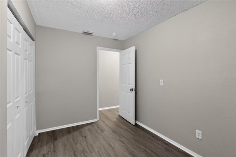 House in Mount Plymouth, Florida 3 bedrooms, 126.44 sq.m. № 2333853 - photo 18