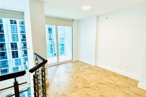 Condominio en venta en Miami, Florida, 2 dormitorios, 130.25 m2 № 1713136 - foto 16
