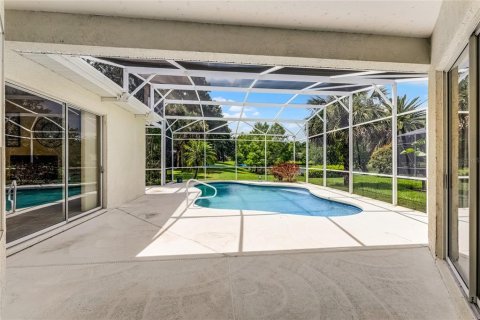 Villa ou maison à vendre à Winter Springs, Floride: 4 chambres, 219.34 m2 № 1765916 - photo 3