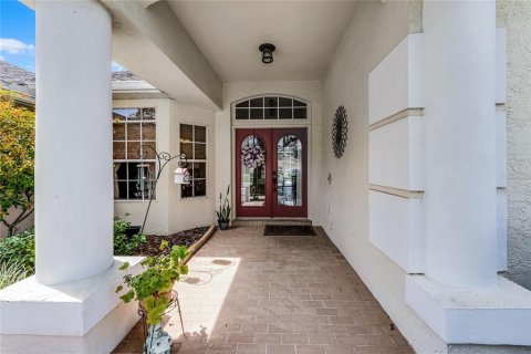 Villa ou maison à vendre à Winter Springs, Floride: 4 chambres, 219.34 m2 № 1765916 - photo 2
