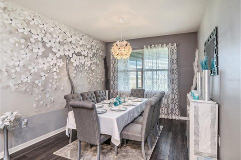 Купить виллу или дом в Уэсли-Чепел, Флорида 14 комнат, 268.67м2, № 1586309 - фото 8