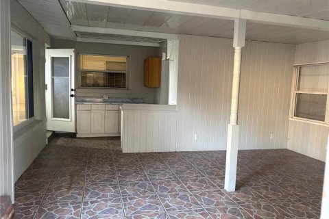 House in Lake Wales, Florida 2 bedrooms, 138.8 sq.m. № 2098225 - photo 10